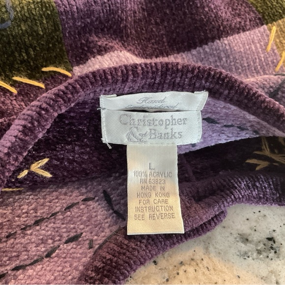 Christopher & Banks Hand Embroidered Cardigan Sz Large Purple Gray Snowflake EUC - Picture 6 of 6
